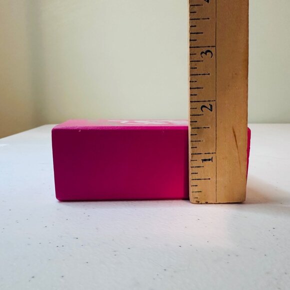 Motivational Pink Box Sign "Never Give Up" Table Decoration - Picture 5 of 11